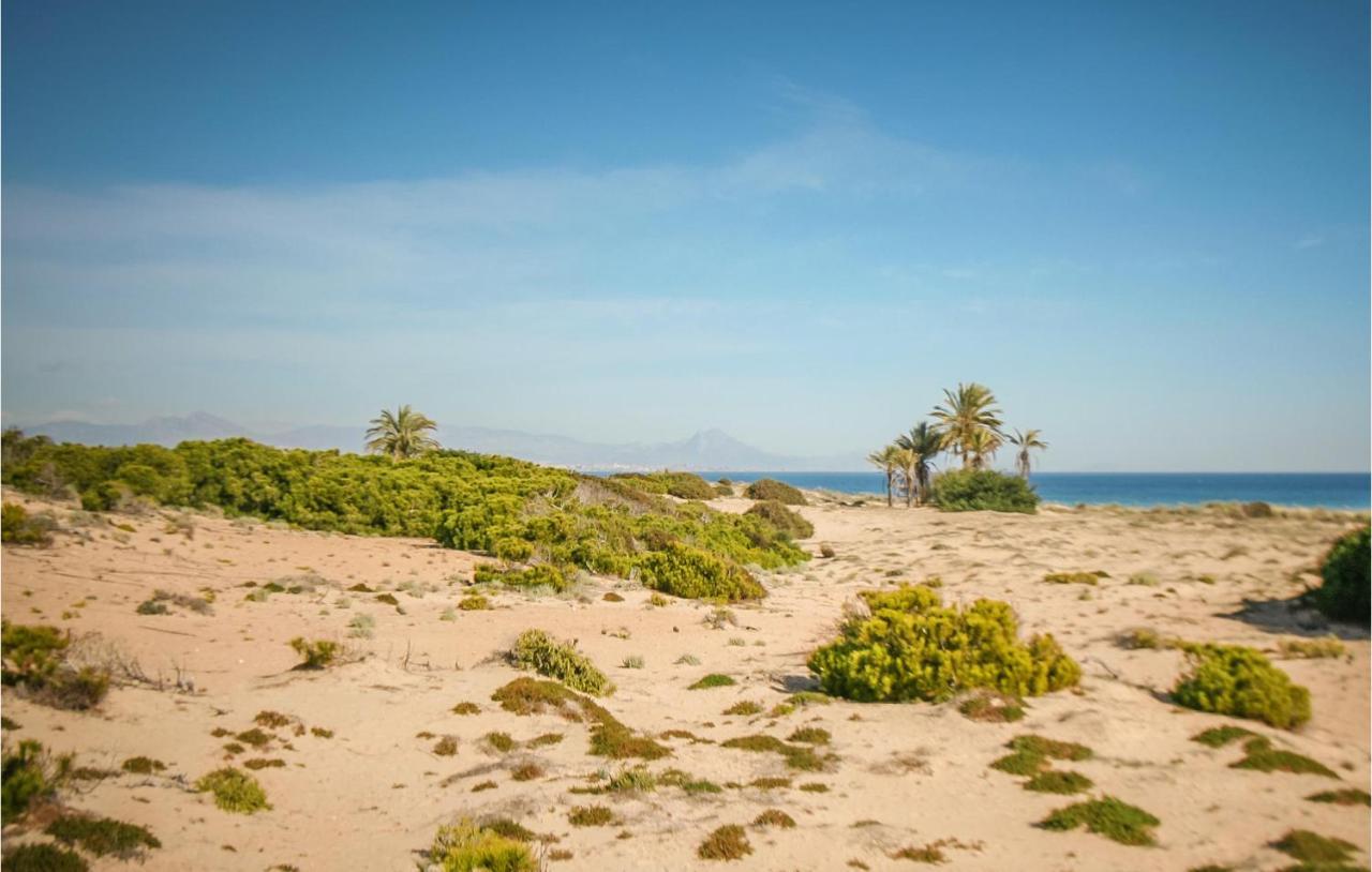 Lovely Apartment In Santa Pola With Wifi Bagian luar foto